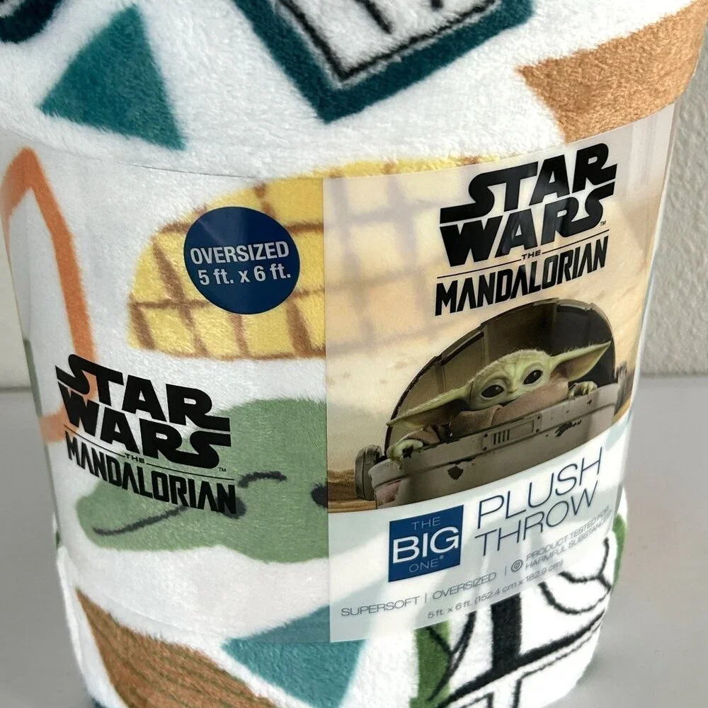 Star Wars Grogu Shapes Plush Throw‎ Blanket The Big One 5 x 6 NWT